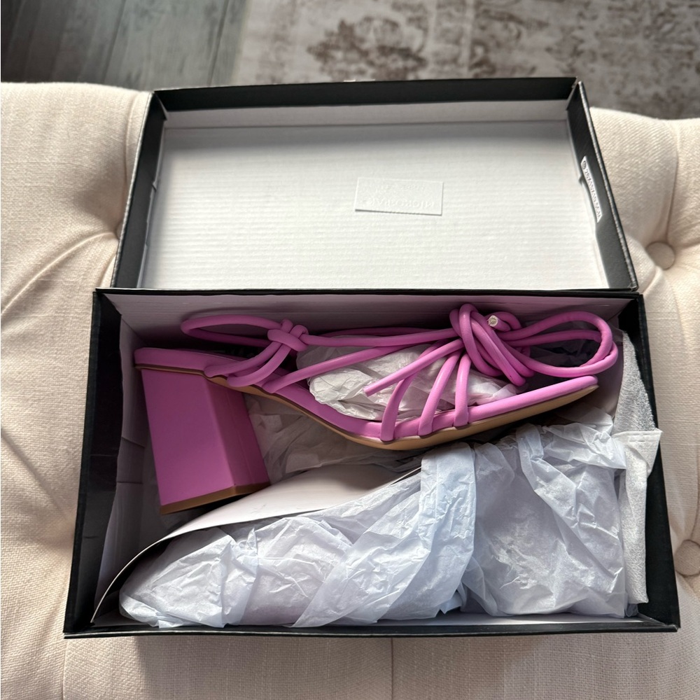 NEW PrettyLittleThing Pink Strappy Heeled Sandals Size‎ 7 - Picture 9 of 9